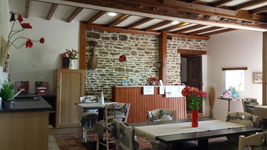 Bed and Breakfast La Bastide Du Moulin - Mont St Michel Moidrey Экстерьер фото